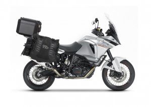 Kompletná sada bočných adventure vakov SHAD TERRA TR40 a hliníkového 55 L vrchného kufru ,vrátane mo SHAD KTM 1290 SUPERADVENTURE